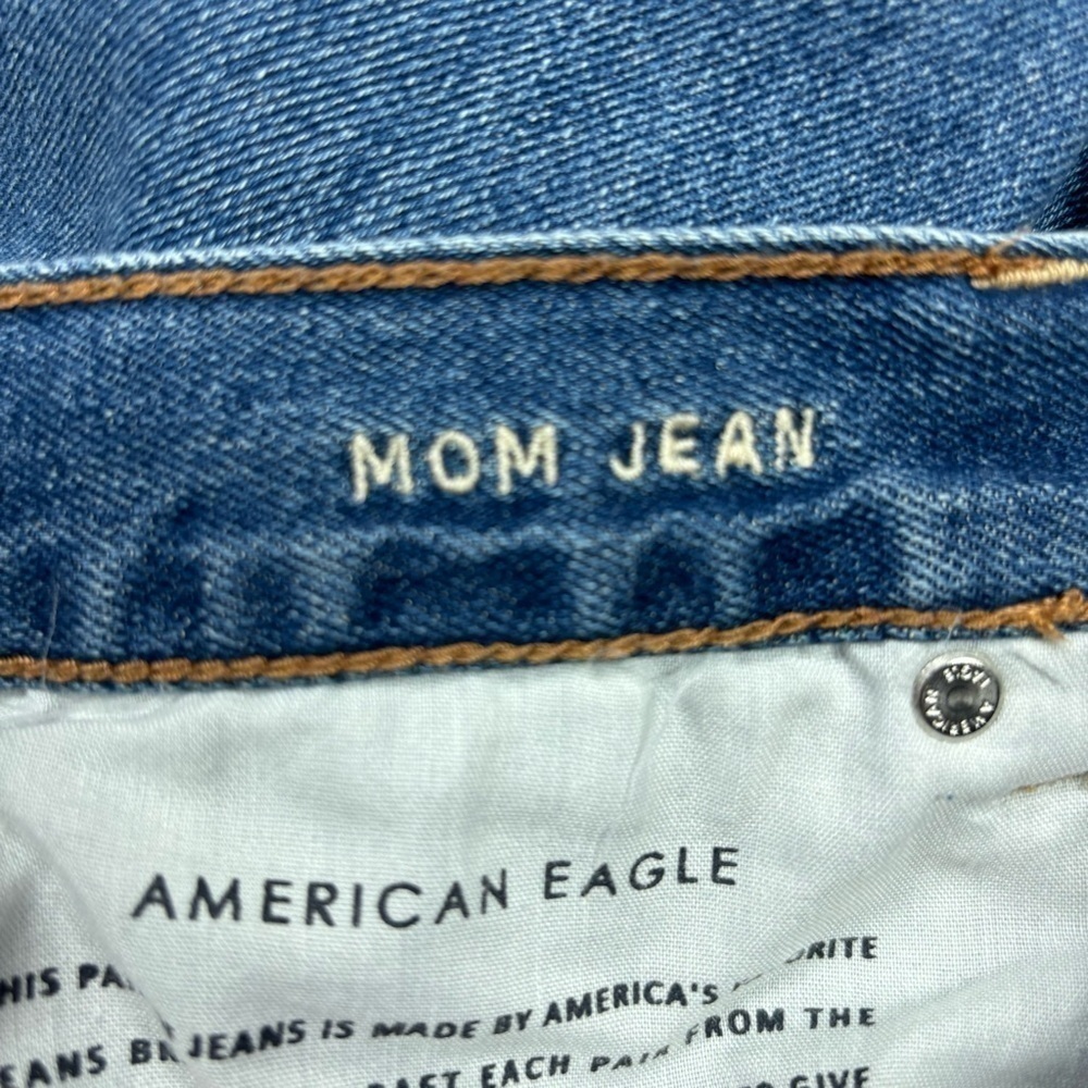 American Eagle Jeans Womens 6 Mom Jean Stretch Casual Classic Distressed Holes - Picture 3 of 6